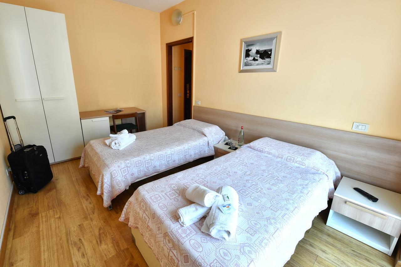 Hotel Motel Europa Domodossola Exteriér fotografie